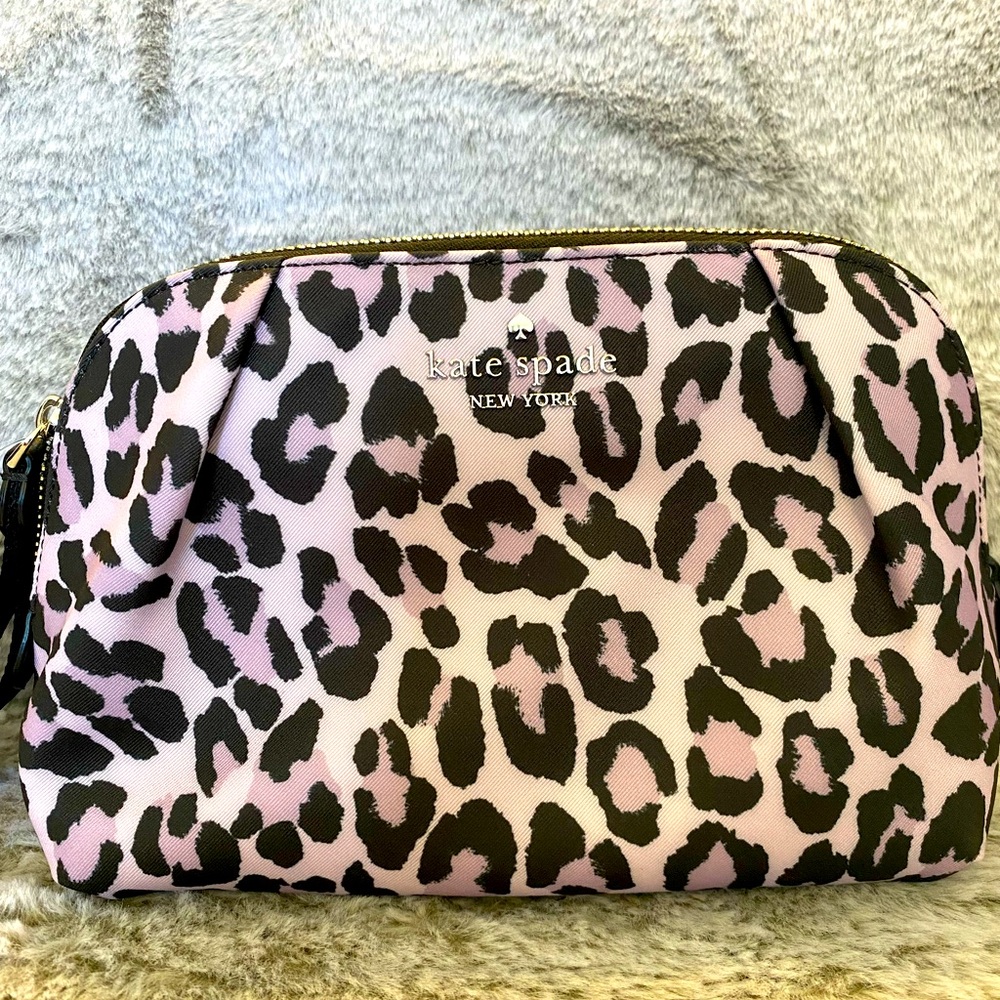 Kate Spade lilac violet spotted Chelsea makeup cosmetic bag NWT